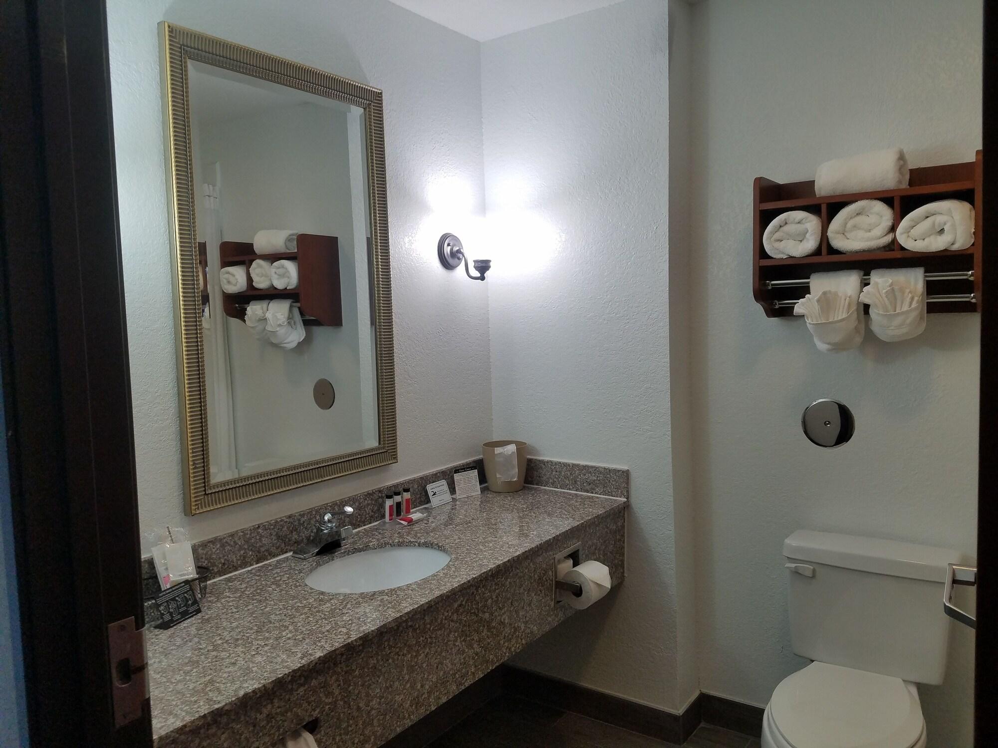 Comfort Inn & Suites Gatesville Near Fort Cavazos Dış mekan fotoğraf