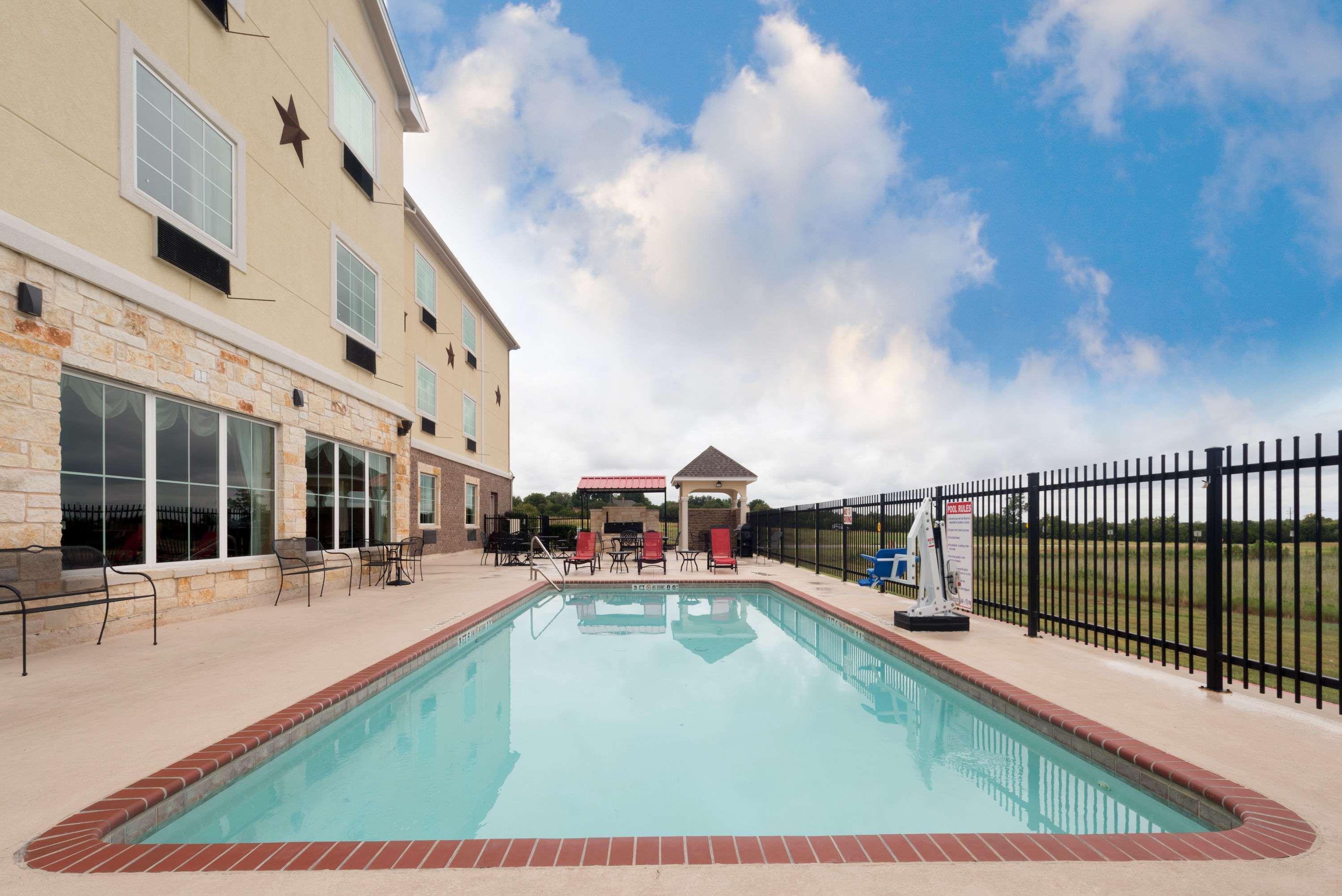 Comfort Inn & Suites Gatesville Near Fort Cavazos Dış mekan fotoğraf