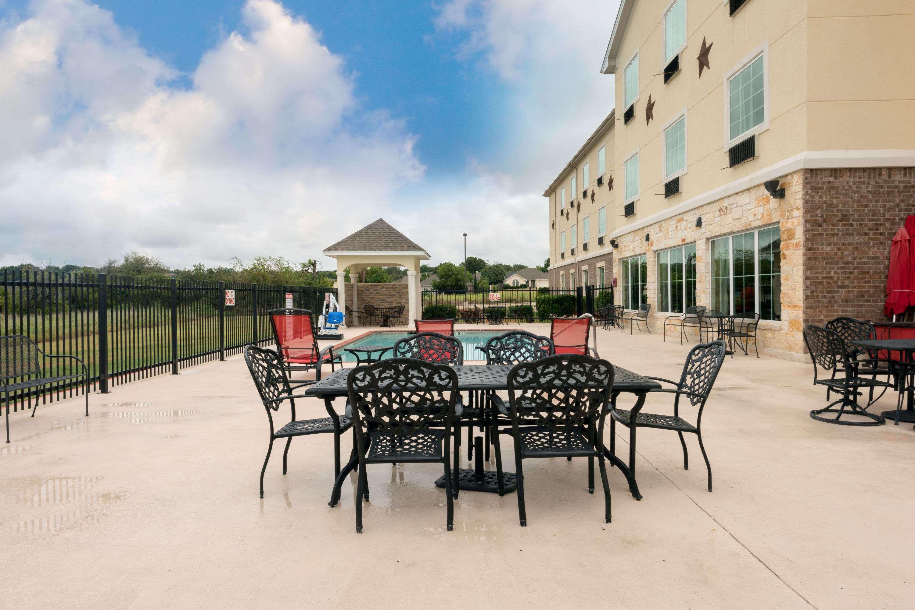 Comfort Inn & Suites Gatesville Near Fort Cavazos Dış mekan fotoğraf