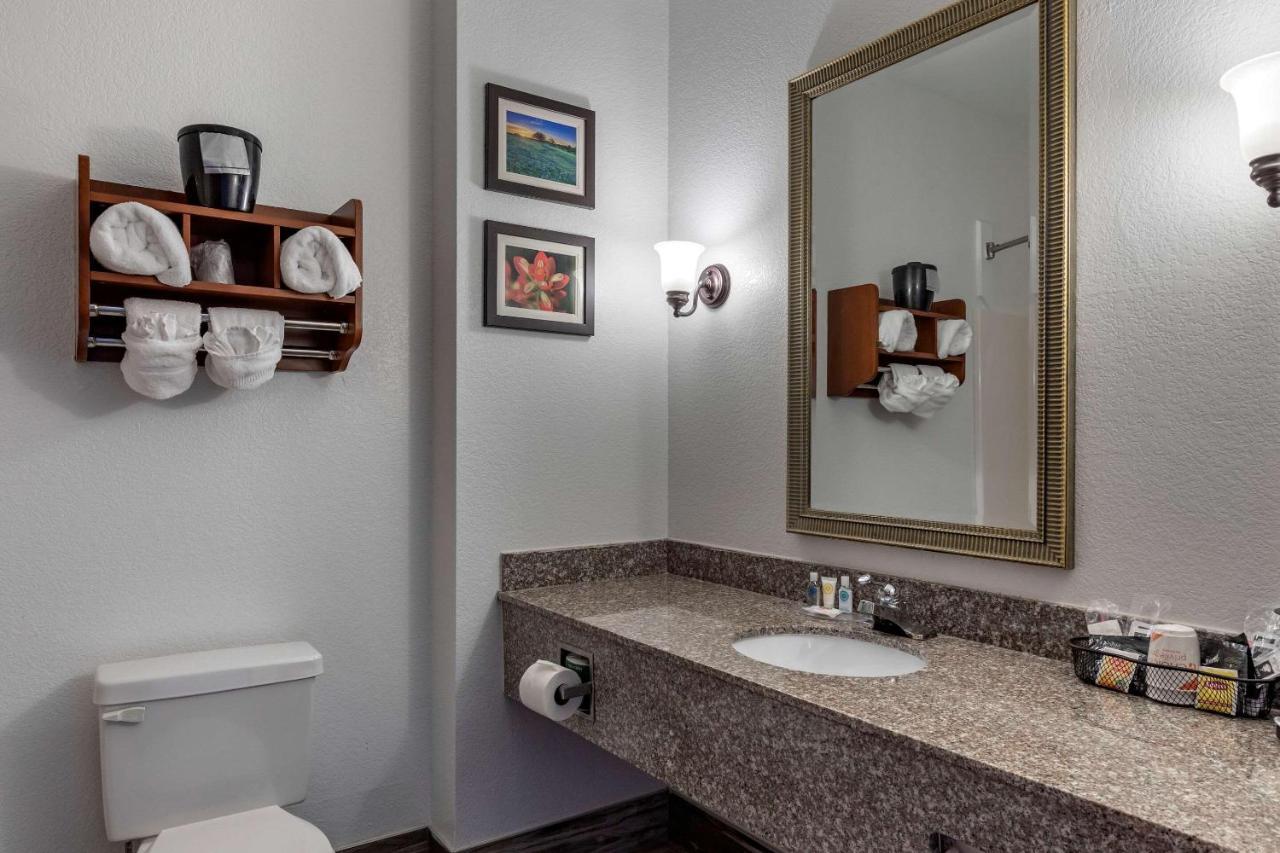 Comfort Inn & Suites Gatesville Near Fort Cavazos Dış mekan fotoğraf